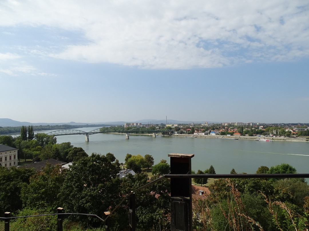Mária Valéria Bridge-Sturovo必去景点