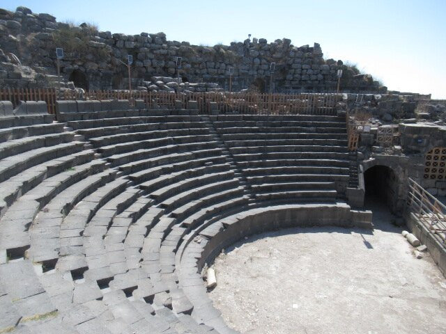 Gadara: The Roman Aqueduct-Irbid必去景点