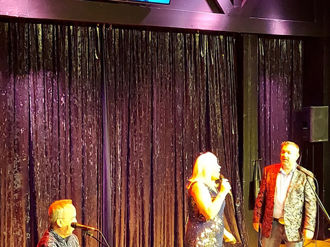 Absolutely Country, Definitely Gospel-布兰森必去景点