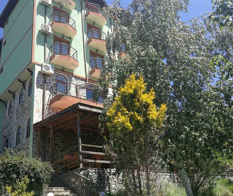 Hotel Varnentsi