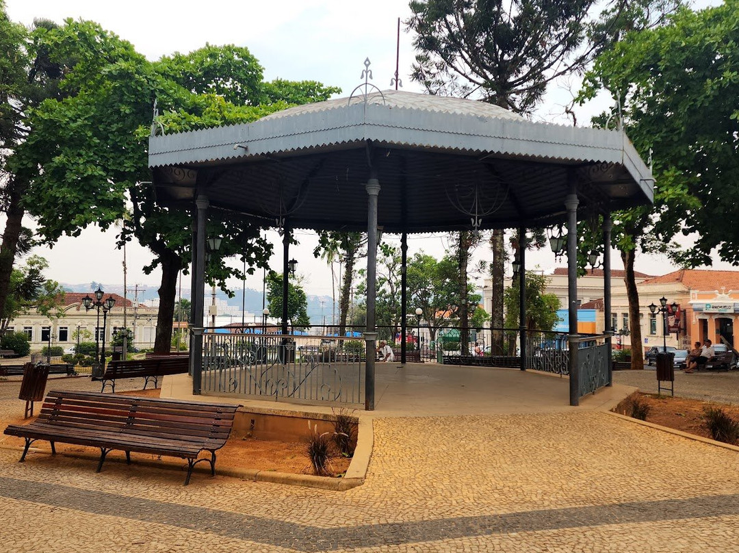 Praca da Independencia-Espirito Santo Do Pinhal必去景点