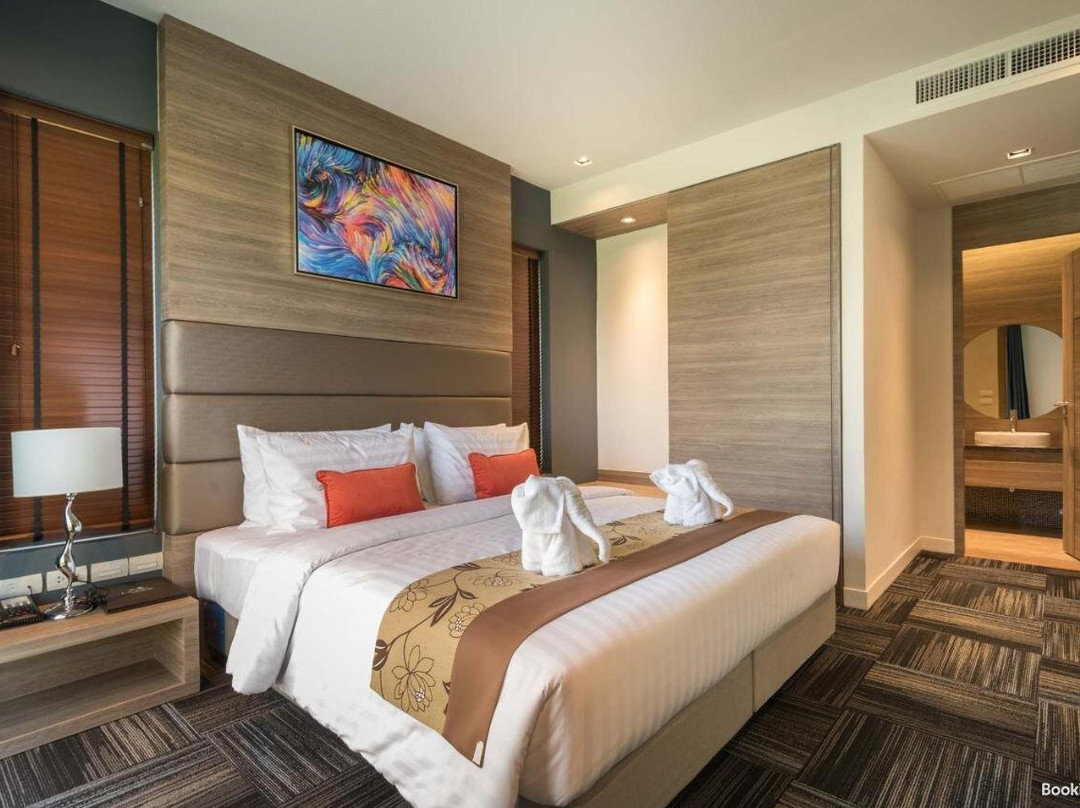 Green Ville Laguna Hotel主图