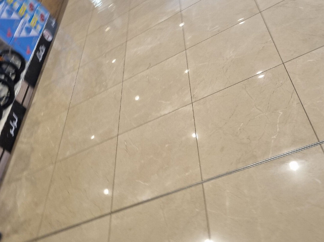 Golden Tulip Headington Ruwi主图