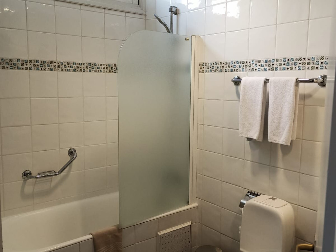 卡斯泰利酒店主图