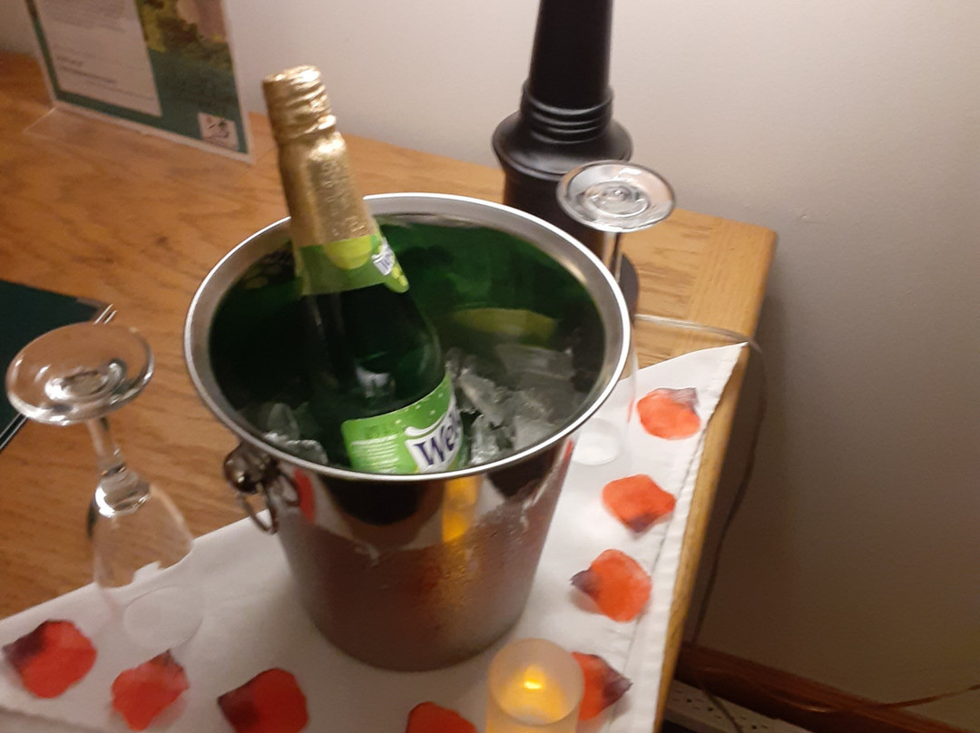 Brook Pointe Resort主图