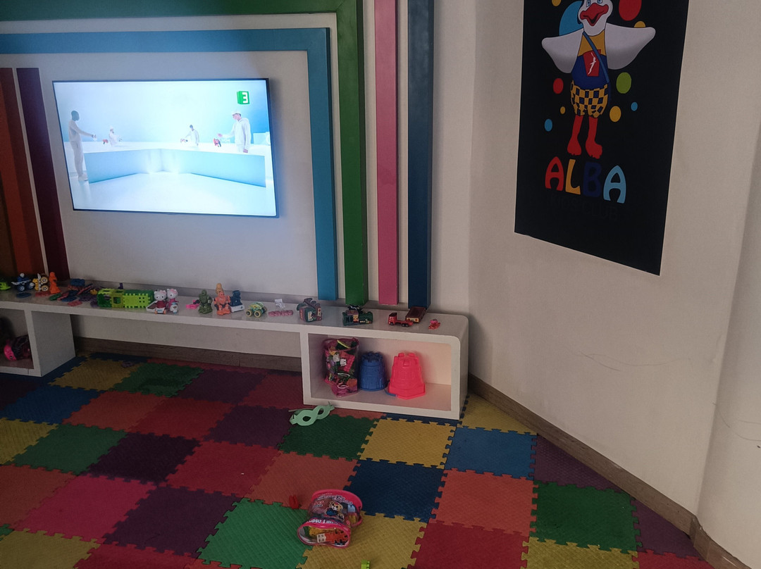 火奴鲁鲁现代酒店主图