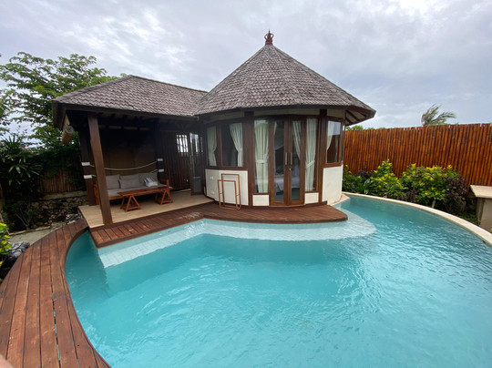 Blue Lagoon Avia Villas主图