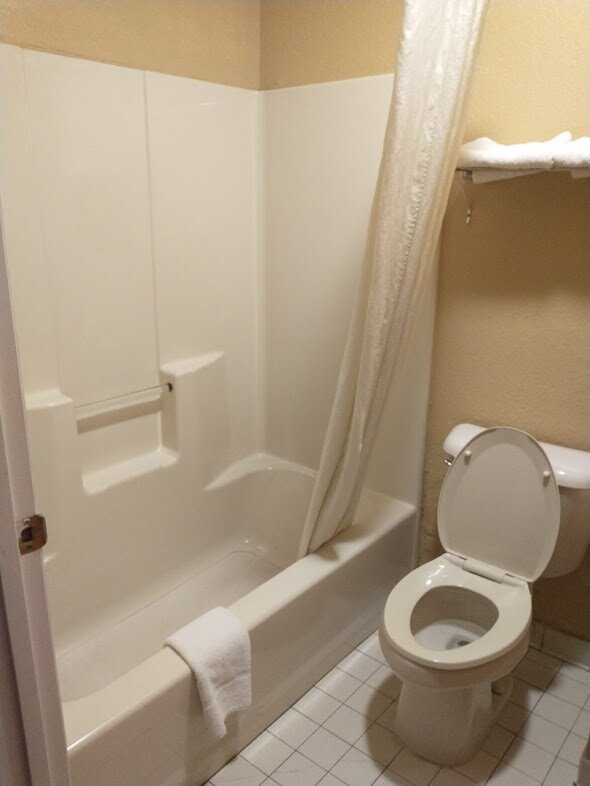 Super 8 by Wyndham Ashburn主图