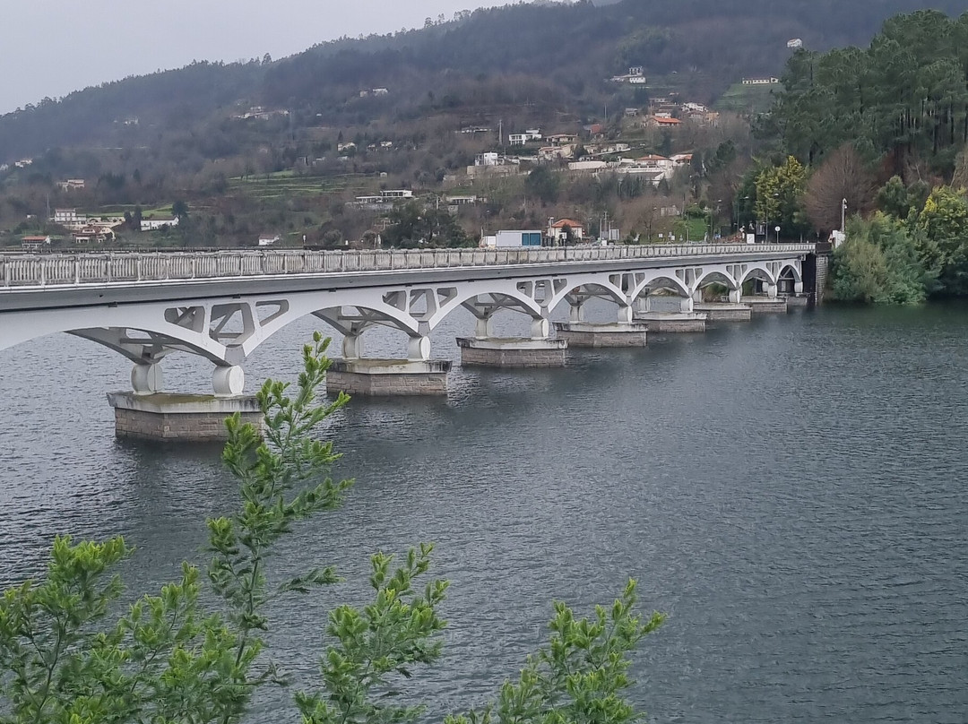Ponte Saltos Parque Campismo