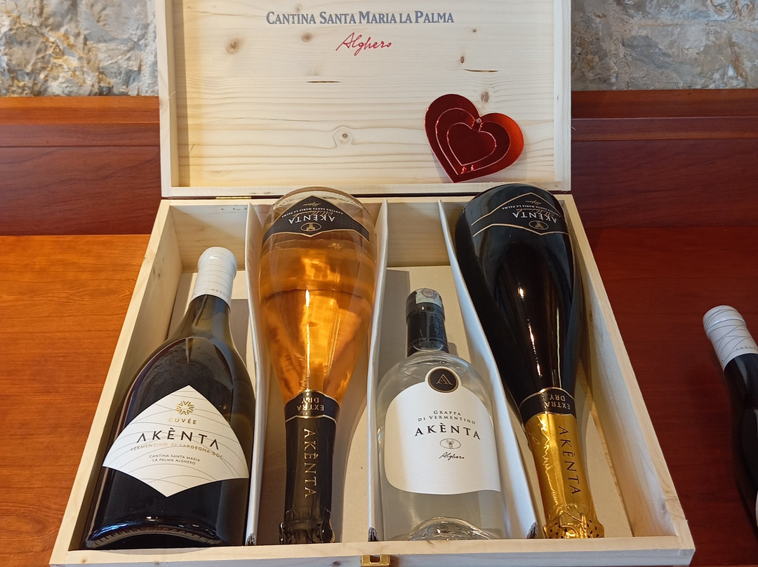 Cantina Santa Maria La Palma-阿尔盖罗必去景点