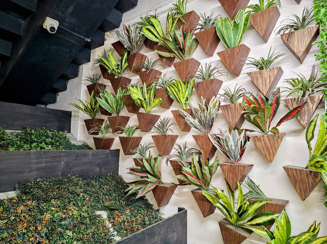 Pride By Samrat主图