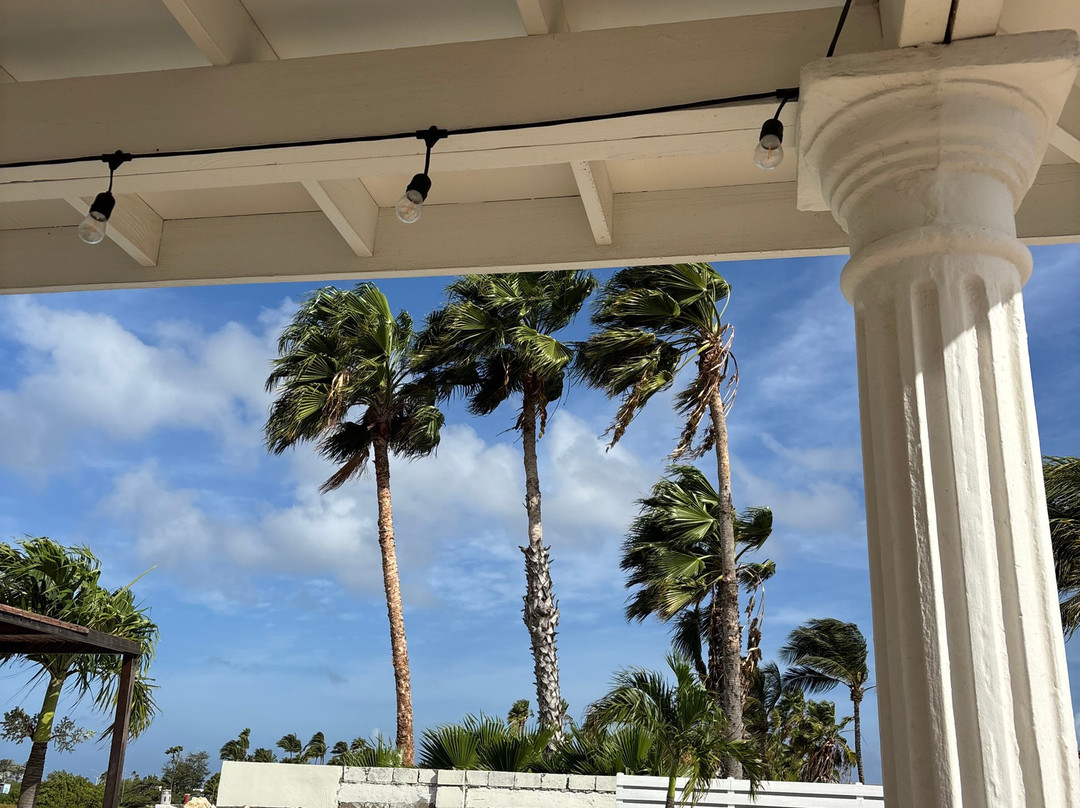 Modern Hotel Aruba主图