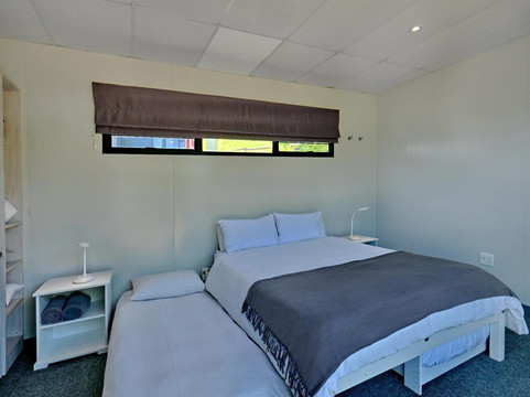 SleepOver KMIA主图