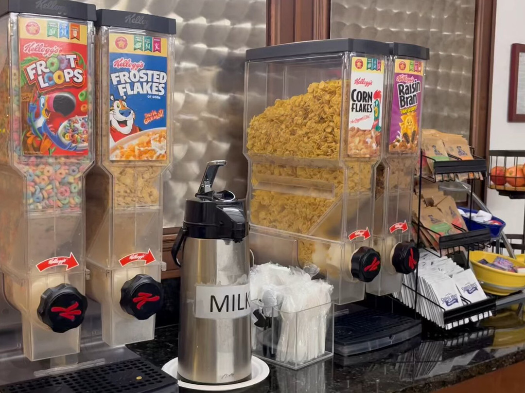 Days Inn by Wyndham Dalton主图