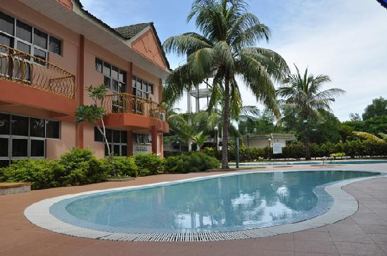 阿曼普拉酒店主图