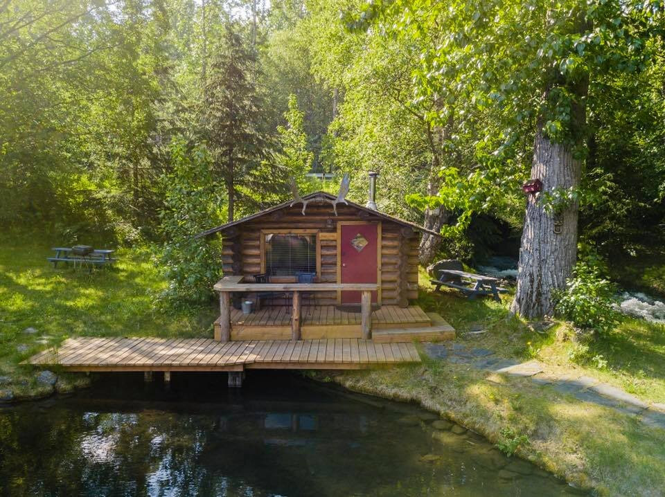 Hope Alaska’s Bear Creek Lodge