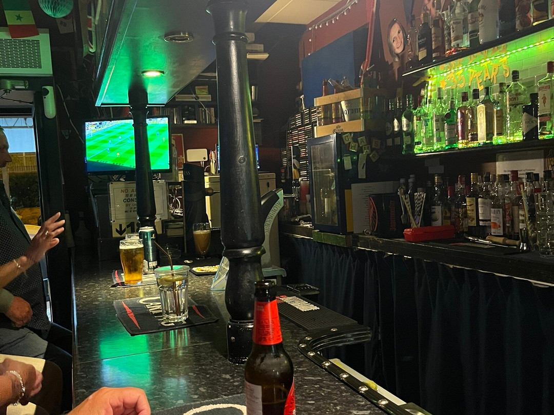 Champions bar-马尔格拉特德马尔必去景点
