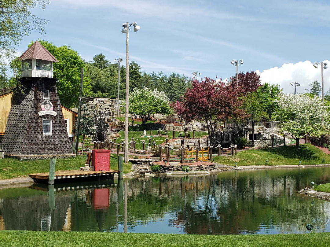 Pirate's Cove Adventure Golf - Winnisquam景点图片