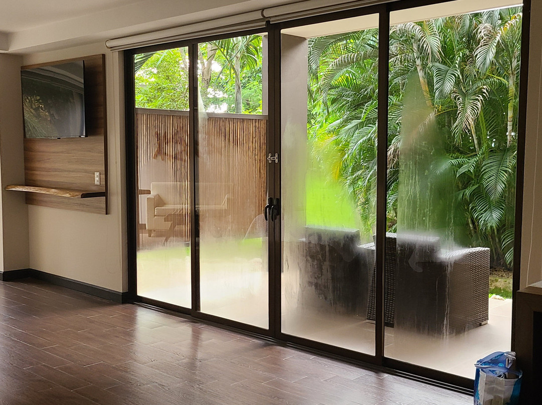 Nammbu Beachfront Bungalows主图