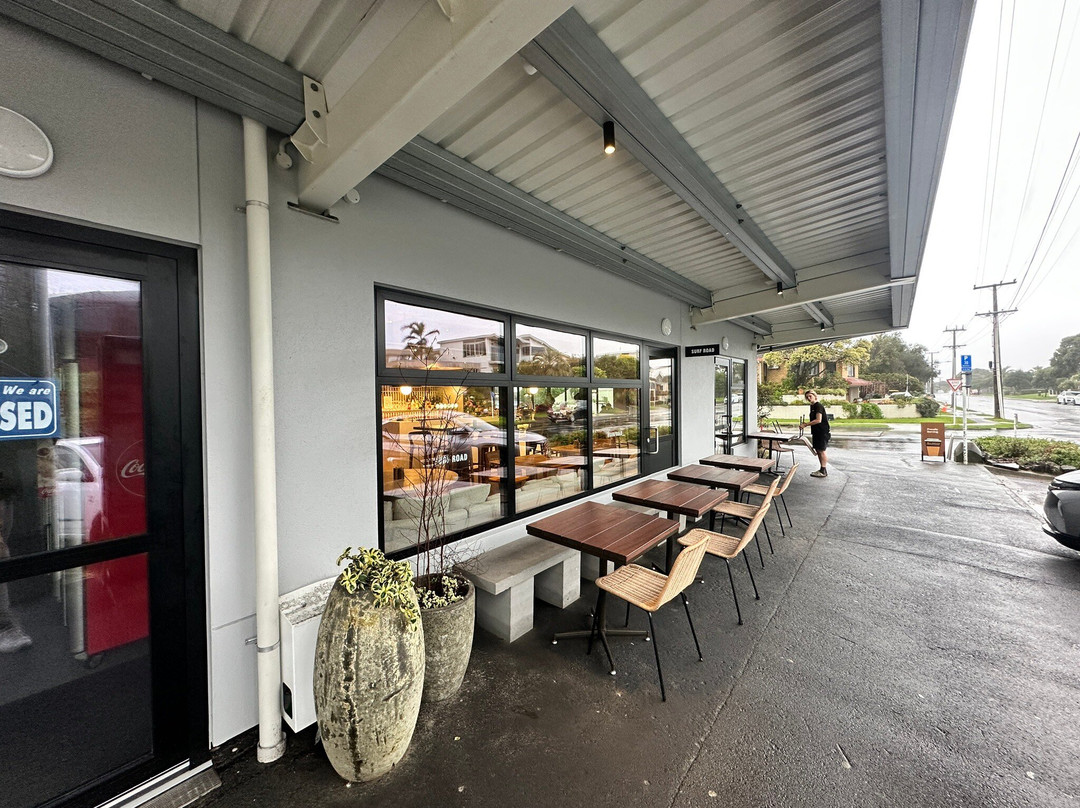 Surf Road Cafe