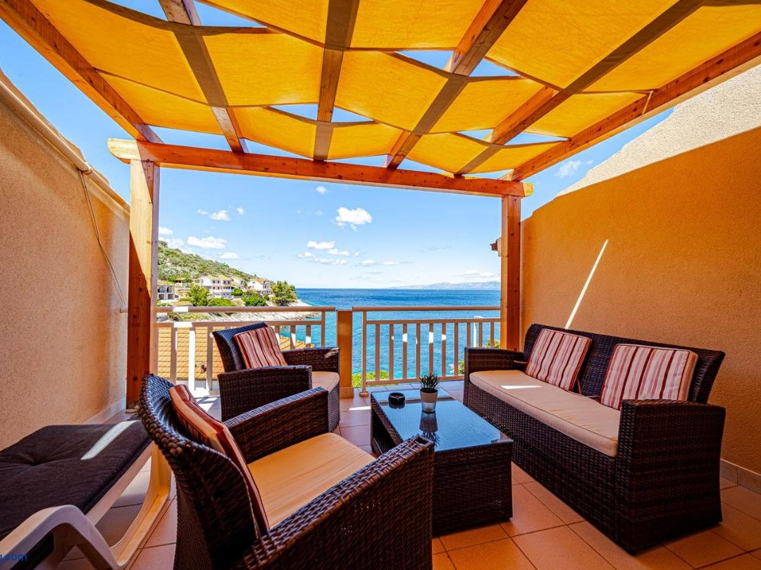 Apartmani Zalaz Sunca