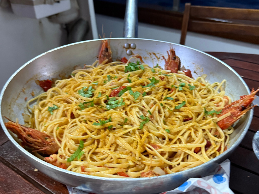 Pescaturismo Jessica E-Porto Pino必去景点