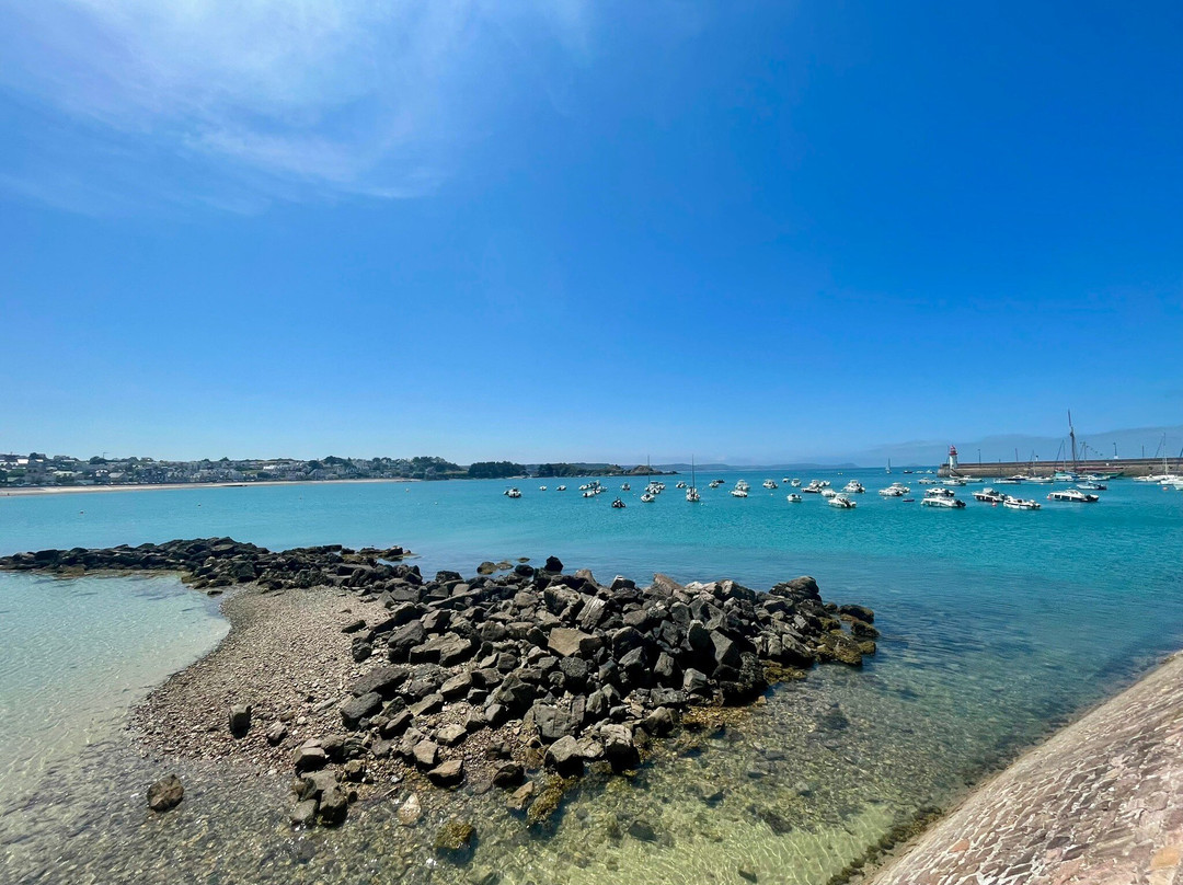 Plage Du Centre-Erquy必去景点