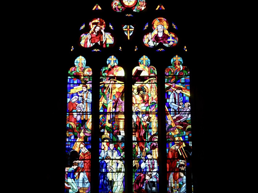 Collegiale Saint Julien-图尔农必去景点
