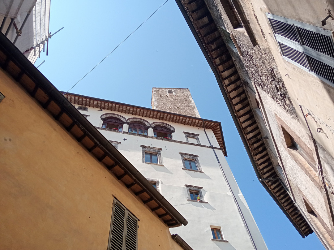 Torre dell’Olio-斯波莱托必去景点