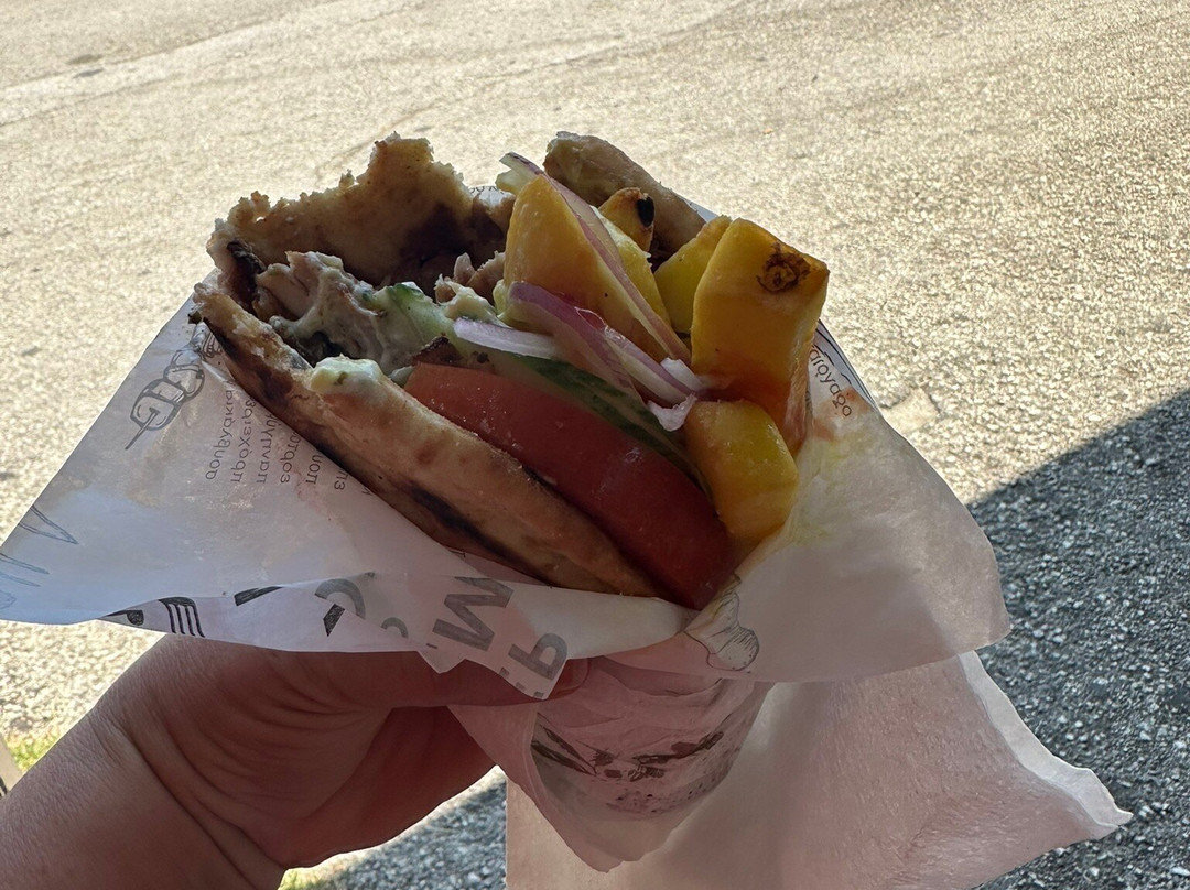 Skevoulis Studios主图