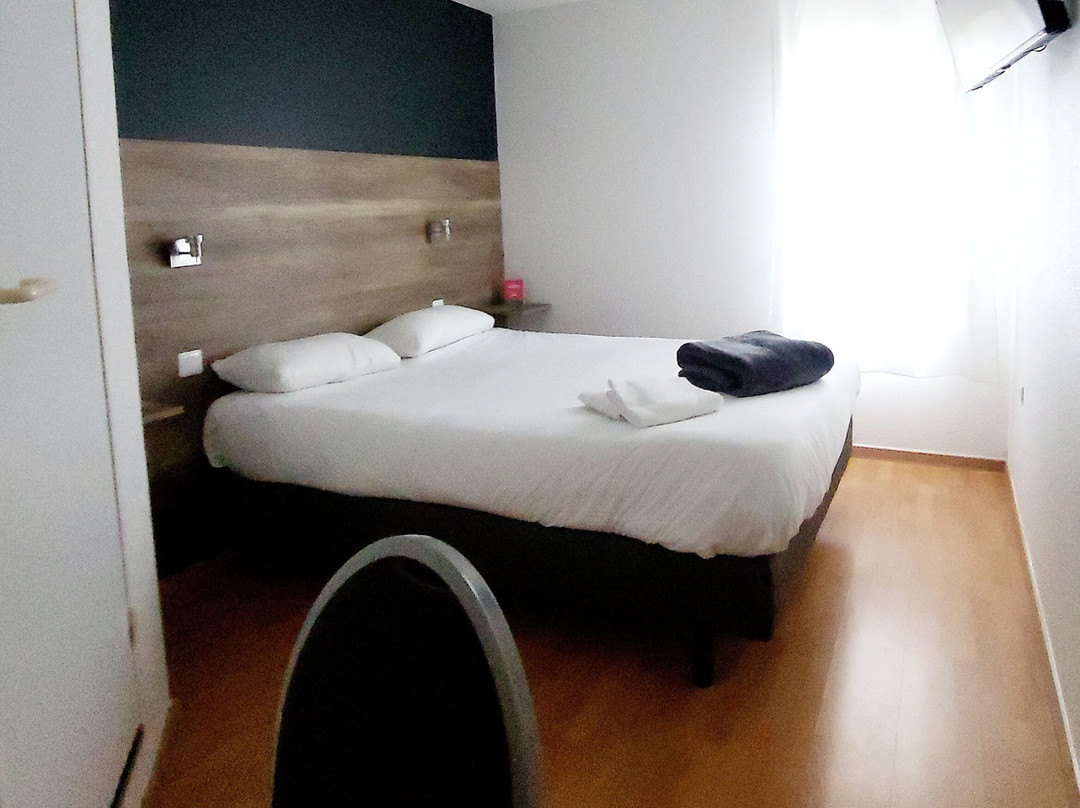 里摩日法斯特酒店主图