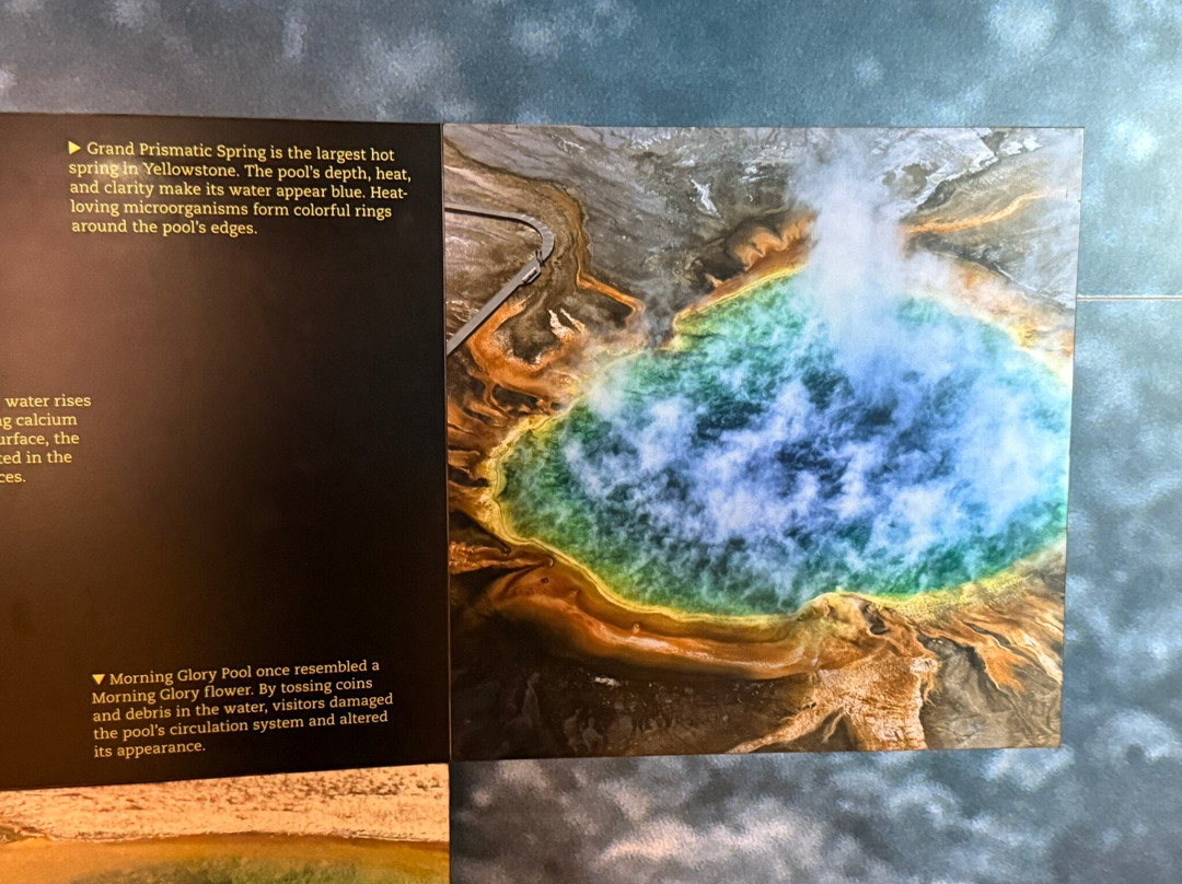 Old Faithful Visitor Education Center-黄石国家公园必去景点