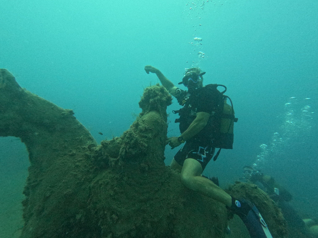 Side Azura Dive Center-马纳夫加特必去景点