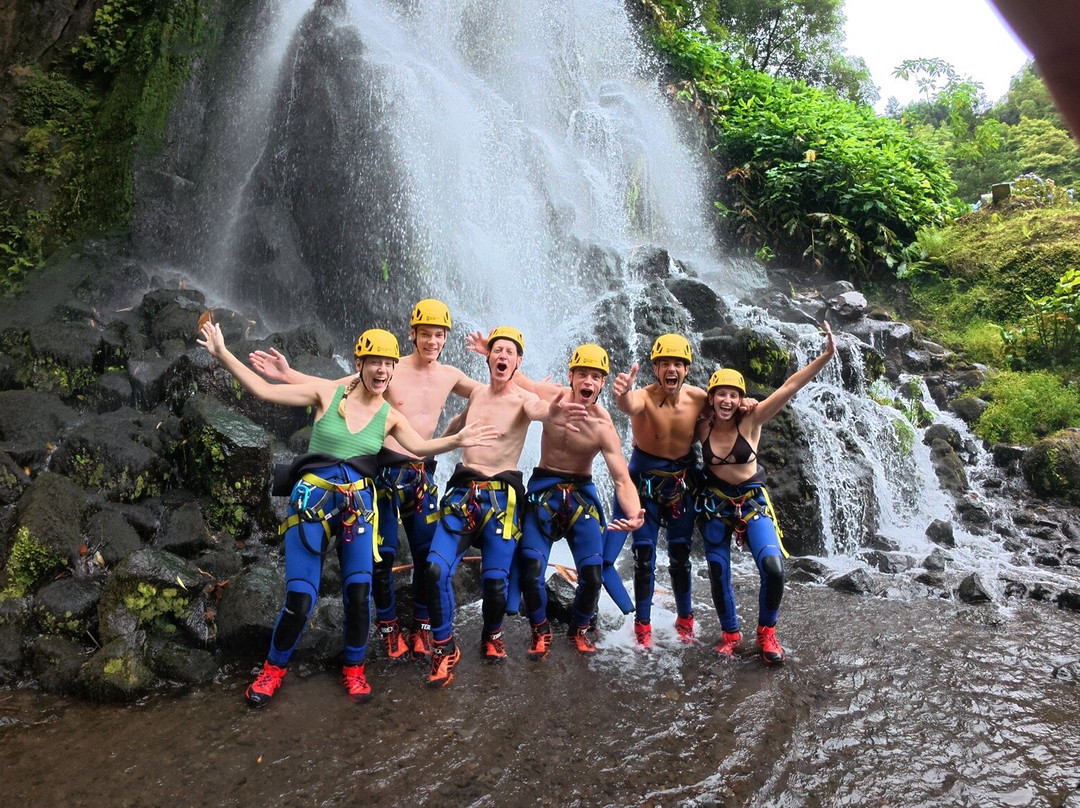 São Miguel: Experiência de Canyoning na Ribeira dos Caldeirões-Nordeste必去景点