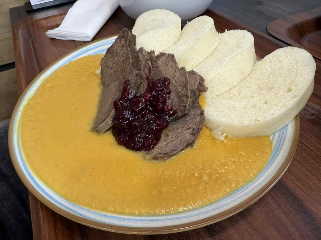 Tanker Apartments & Bistro Čaradice