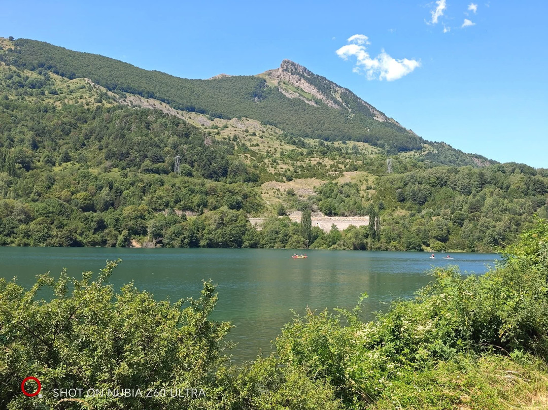 Embalse de Lanuza-韦斯卡省必去景点