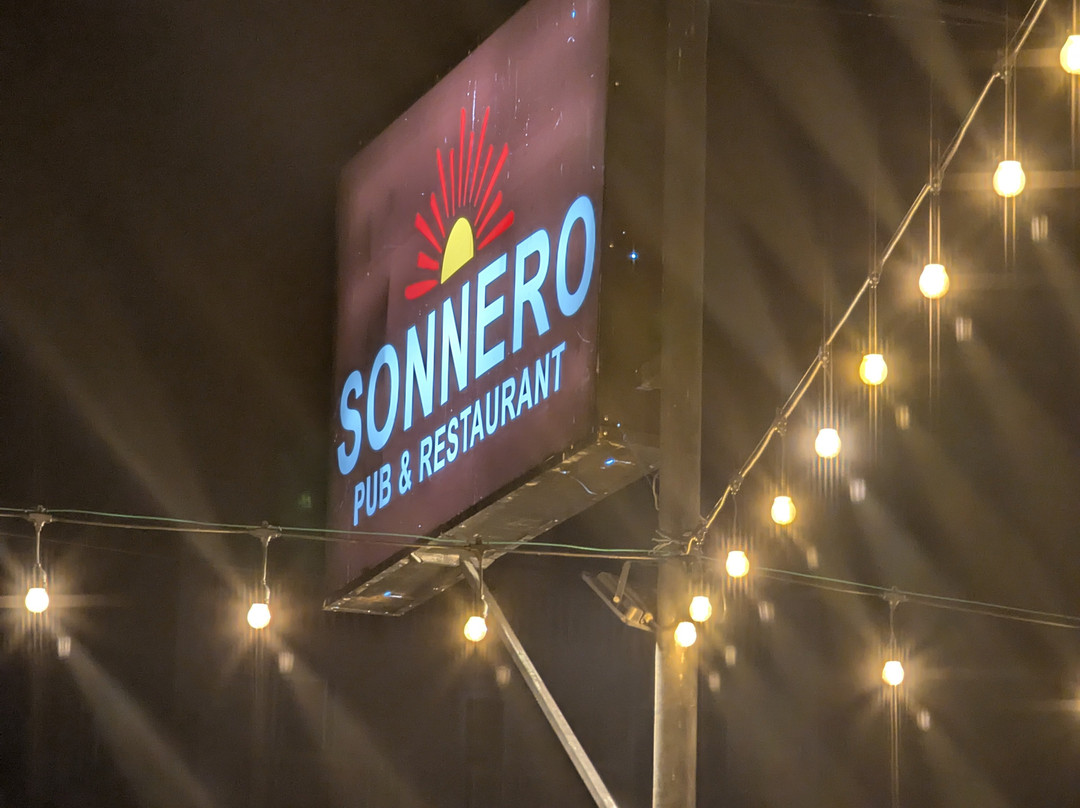 Sonnero Pub & Restaurant