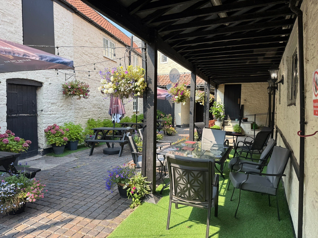 The Pack Horse Inn,   Mark