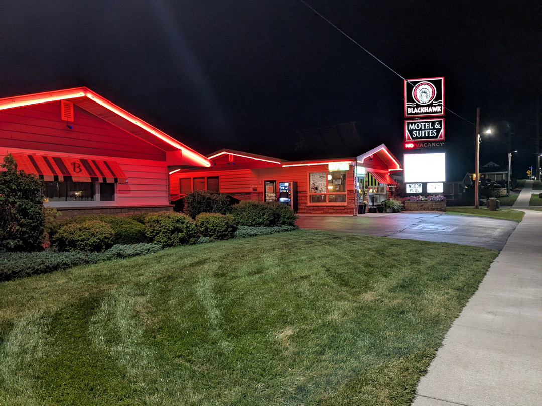 黑鹰汽车旅馆主图