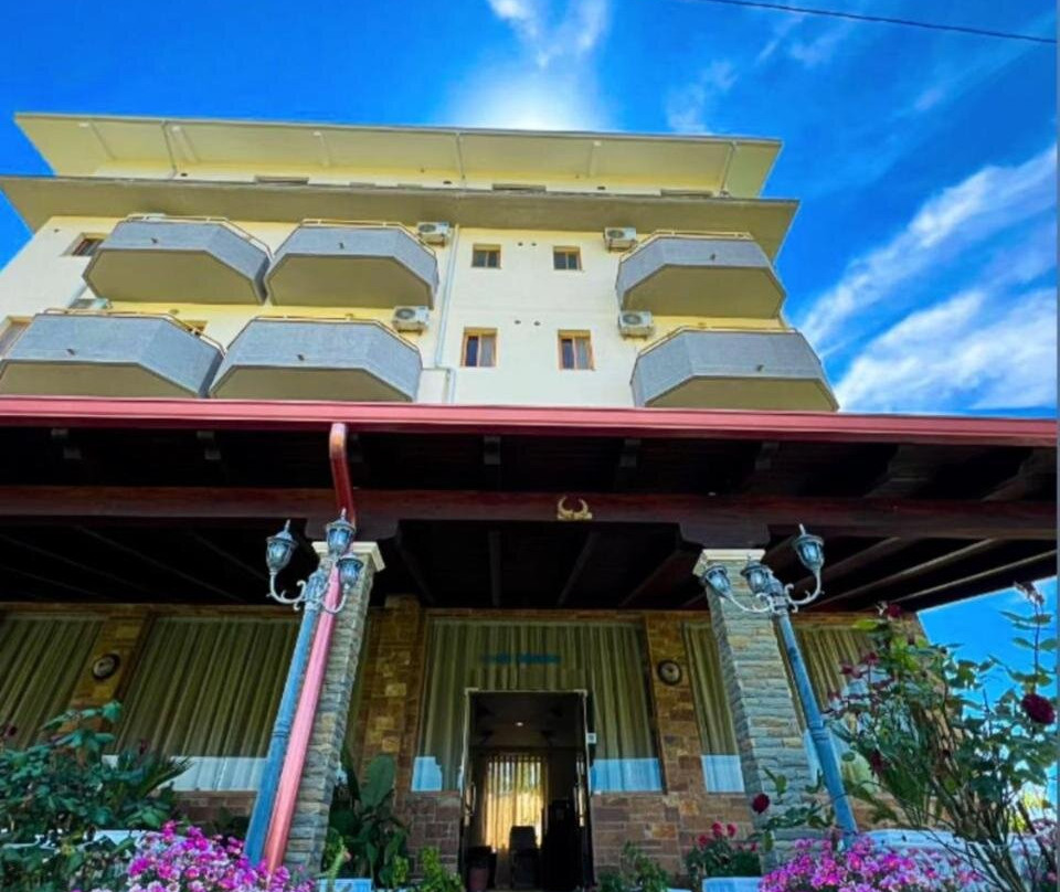 Hotel Ermi