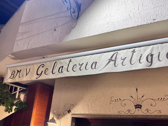 BM & V Gelateria Artigianale San Teodoro