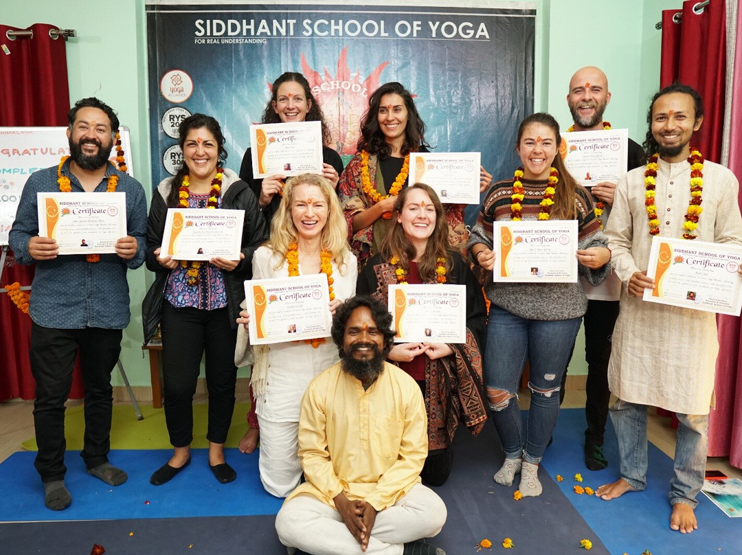 Siddhant School of Yoga-里希克虚必去景点