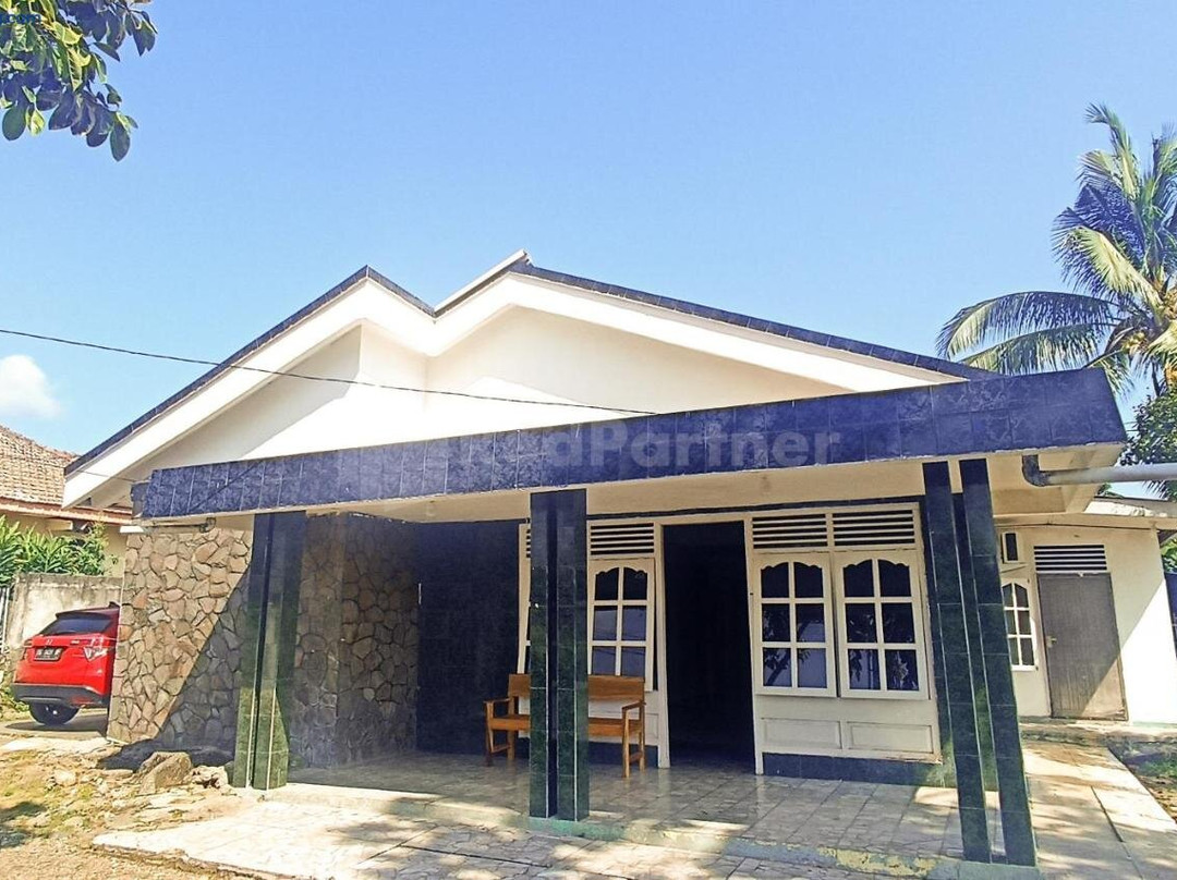 Guest House 88 Lahat Redpartner