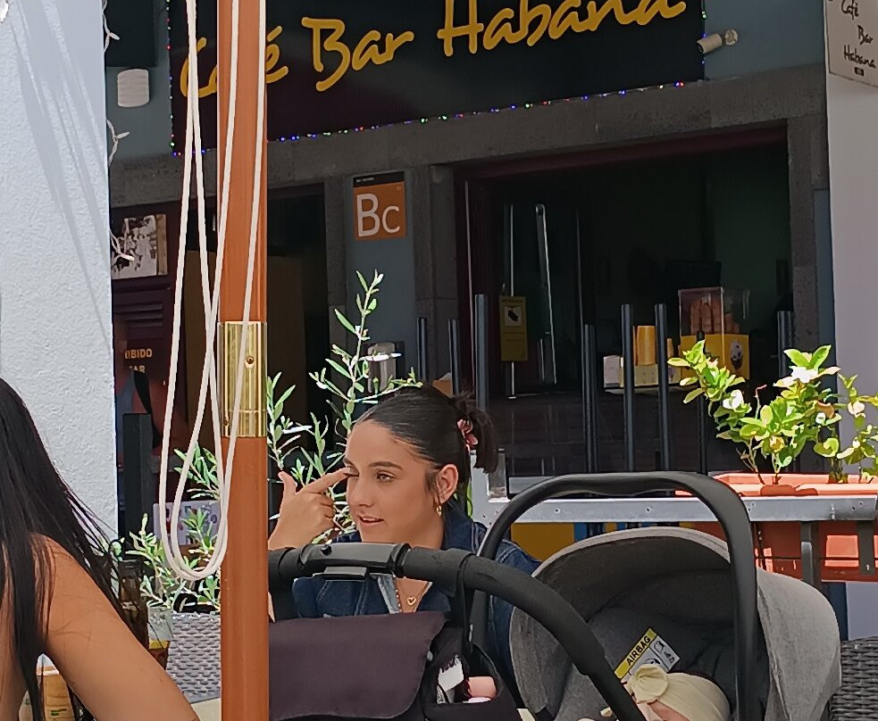 Las Rotondas Centro Comercial-Puerto del Rosario必去景点