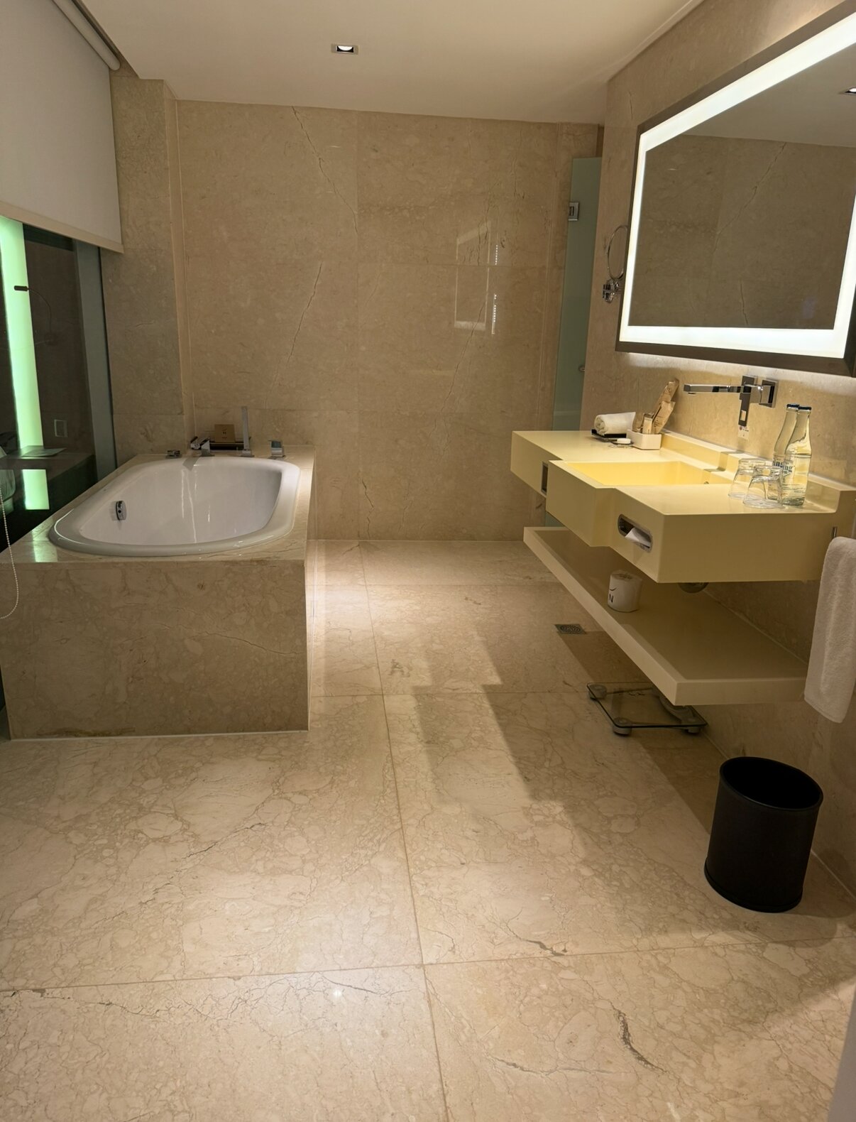 巴厘岛努拉雷机场诺富特酒店-浴室