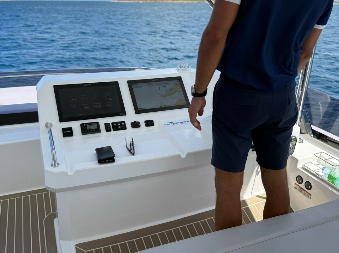 Funseaker-圣马丁岛必去景点