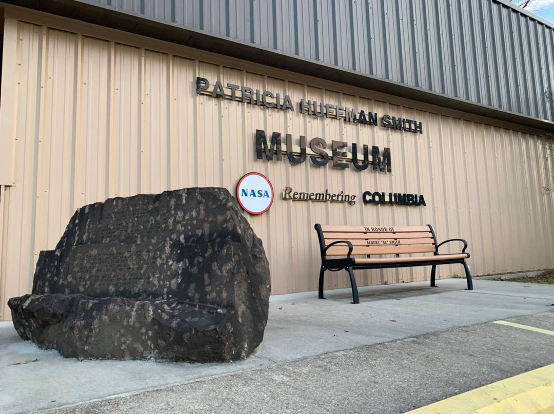 Patricia Huffman Smith NASA Museum 'Remembering Columbia'-Hemphill必去景点