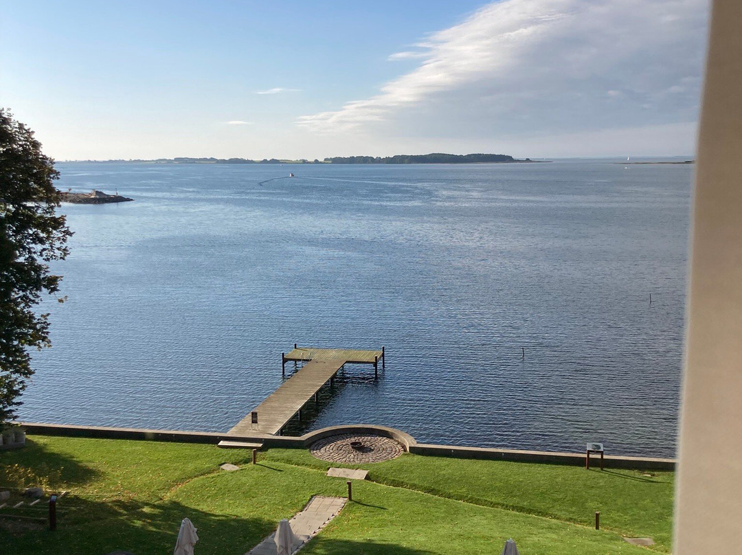 Sixtus Sinatur Hotel & Konference主图