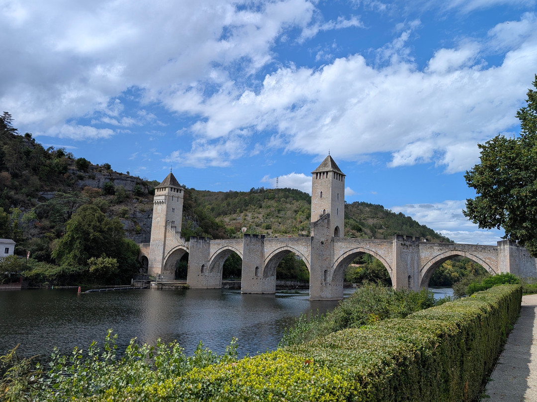 Pont Valentré-Cahors必去景点