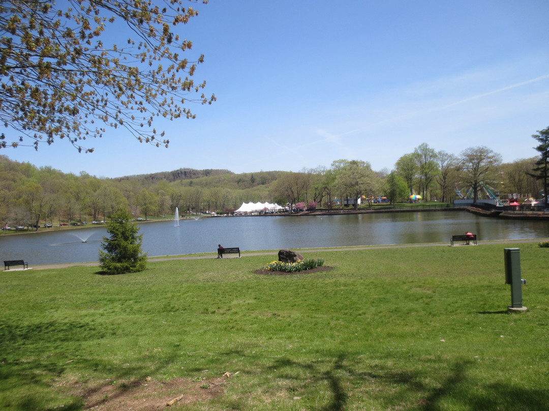 Hubbard Park-梅里登必去景点